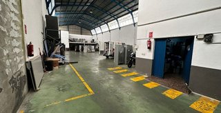 Nave industrial en alquiler en Santa Cruz - Industria - Polígono Campollano en Albacete