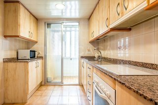Piso en venta en Bellvitge en Hospitalet de Llobregat, L´