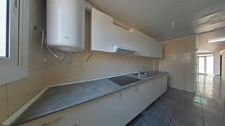 Piso en venta en El Raval en Barcelona