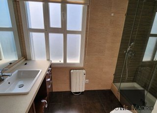 Piso en alquiler en Peñagrande en Madrid