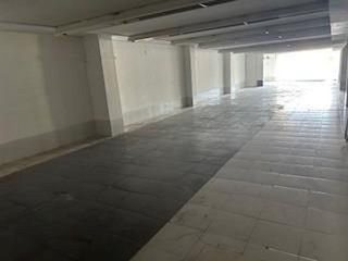 Local comercial en alquiler en Joc de la Bola - Camps d'Esports - Ciutat Jardí - Montcada en Lleida