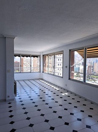 Piso en venta en Pueblo Levante en Benidorm