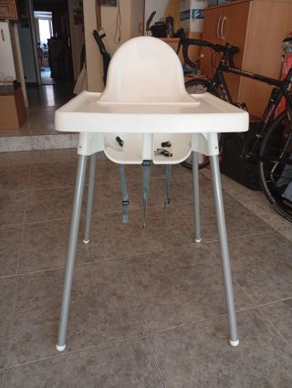 Trona bebé IKEA