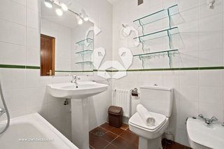 Piso en alquiler en La Paz en Madrid
