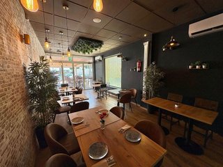 Local comercial en venta en Paseo Marítimo de Levante en Vélez-Málaga