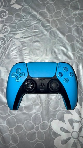 Consola Playstation 5 + Mando Azul