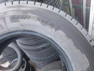 215 75 R17.5 Dunlop - 1 neumático camión