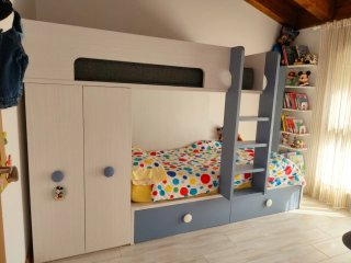 Habitación infantil litera con armario