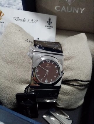 Reloj Cauny Plata y Marrón Nuevo