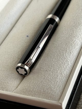 Bolígrafo Mont Blanc Pix