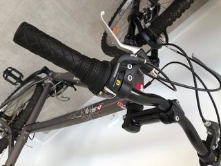 Bicicleta B'Twin Rockrider 5.1 26