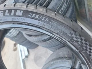 255 35 R21 98Y Michelin - 1 neumático +90%