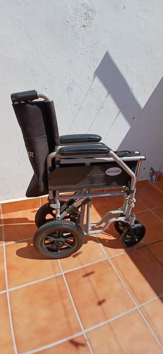 Silla de ruedas Teyder plegable