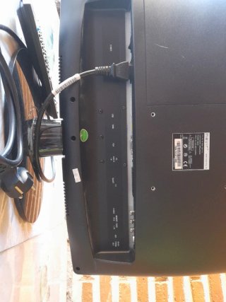 Televisor Nevir Negro