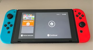 Nintendo Switch + Accesorios Azul/Rojo