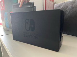 Nintendo Switch + Accesorios Azul/Rojo