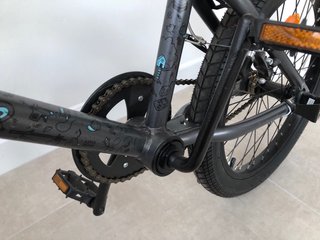 Bicicleta BMX B'Twin Wipe 100 20