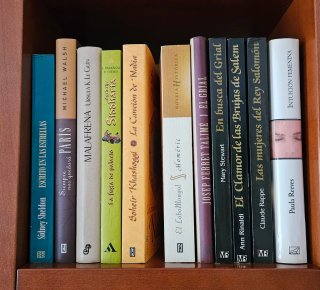 LIBROS NOVELAS A 2 €