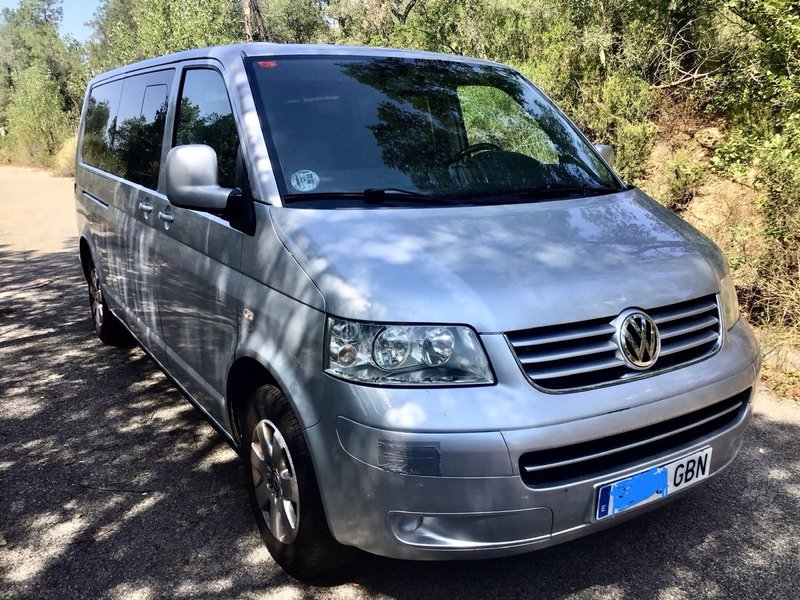Volkswagen Caravelle larga 2008 - foto 1