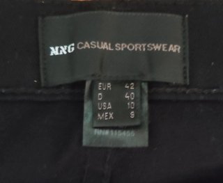 Pantalón negro Mango Talla XL