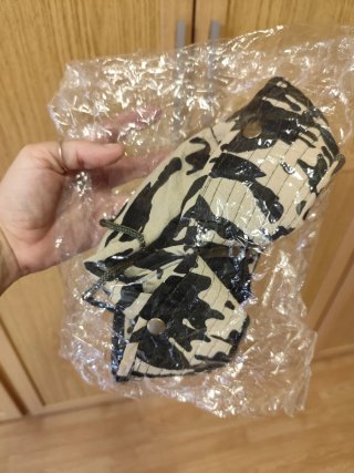 Sombrero de camuflaje a estrenar