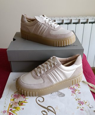 Zapatillas Clarks Mayhill Lace Beige 39 de 120€