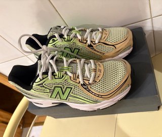 New Balance 740. 37.5 Beige/Verde
