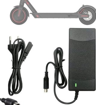 Cargador universal para scooter