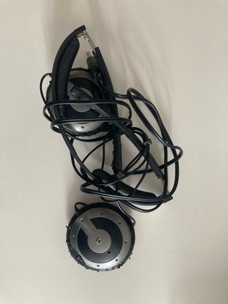 Regalo Vestigios Auriculares JVC y Sennheiser