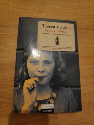 Tierra trágica