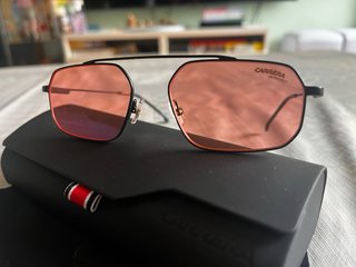 Gafas de sol Carrera negras y rosas