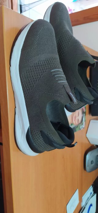 Zapatillas como nuevas para vestir o sport