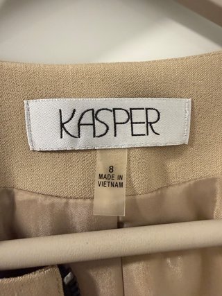 Chaqueta blazer Kasper beige y negra T8