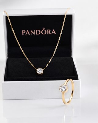 Pandora Anillo y Collar Oro Circonita