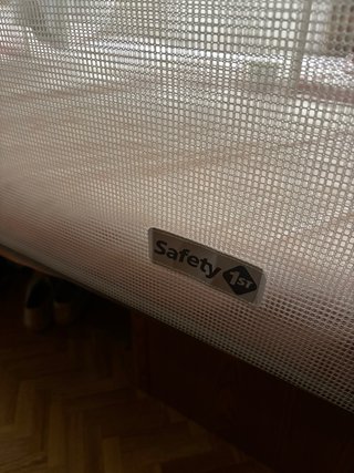 Barrera de seguridad para cama/cuna