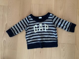 Sudadera bebé GAP rayas. Talla 3/6 meses.