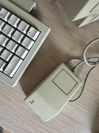 Apple Macintosh Classic M1420 restaurado