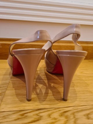 Zapatos Christian Louboutin Talla 37,5