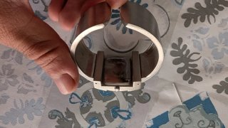 Reloj pulsera rígido plateado con pedrería