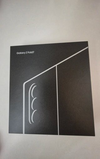 Samsung galaxy z fold 7 1TB