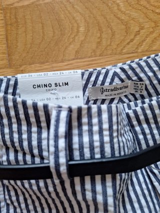 Pantalón chino slim