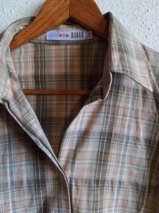 Camisa cuadros "Coldoao". Cómoda, versátil. Buena.