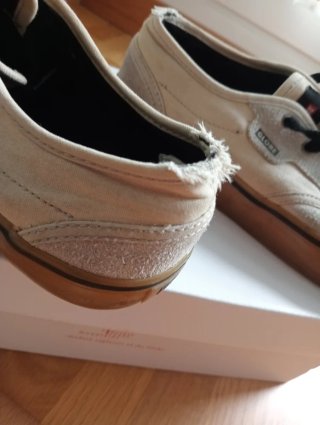 Zapatillas Globe Talla 42 Beige/Marrón