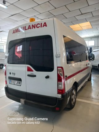 Nissan NV400 2015