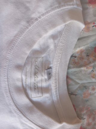 Lote 2 camisetas y pantalón negro