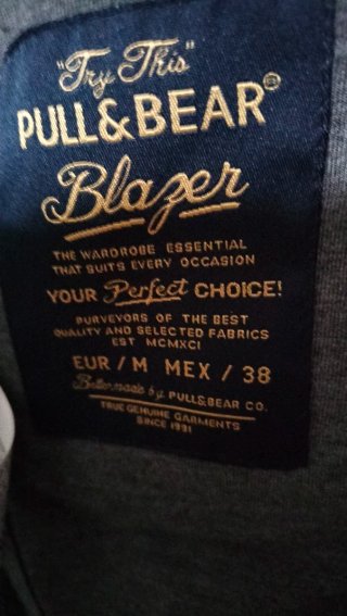 BLAZER gris oscuro hombre. 70% LANA. Nueva.