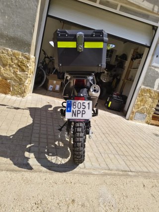 Moto Enduro Dual Gris y Verde