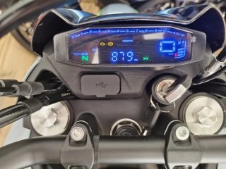 Moto Enduro Dual Gris y Verde