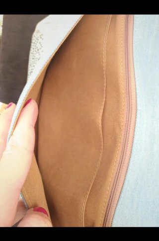 Bolso azul plateado con pedrería