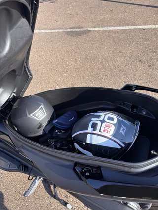 Kymco Superdink GT 125 Negra